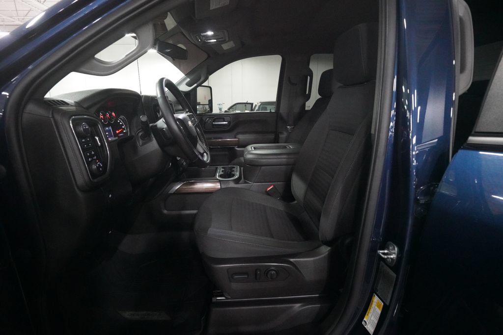 Used 2022 Chevrolet Silverado 2500 LT w/ Convenience Package AWD/4WD image 19