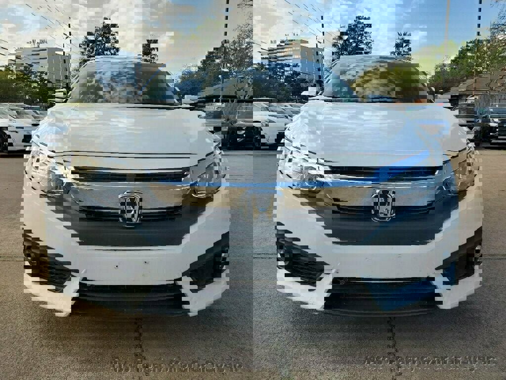 Used 2020 Honda Civic LX image 4