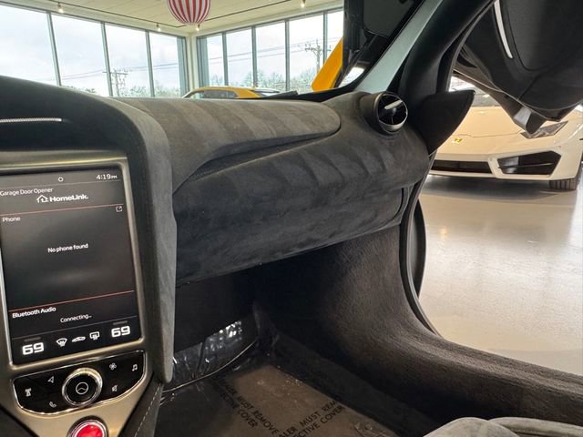 Used 2019 McLaren 720S Performance RWD image 40