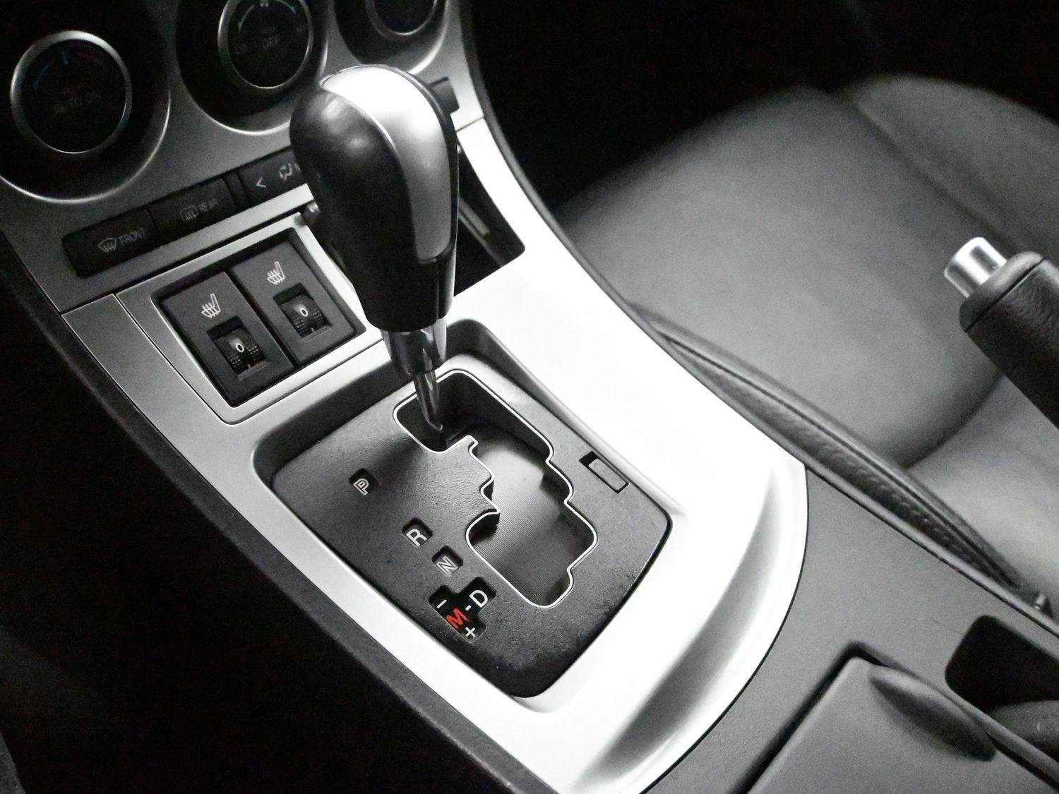 Used 2010 MAZDA MAZDA3 s Grand Touring FWD image 5
