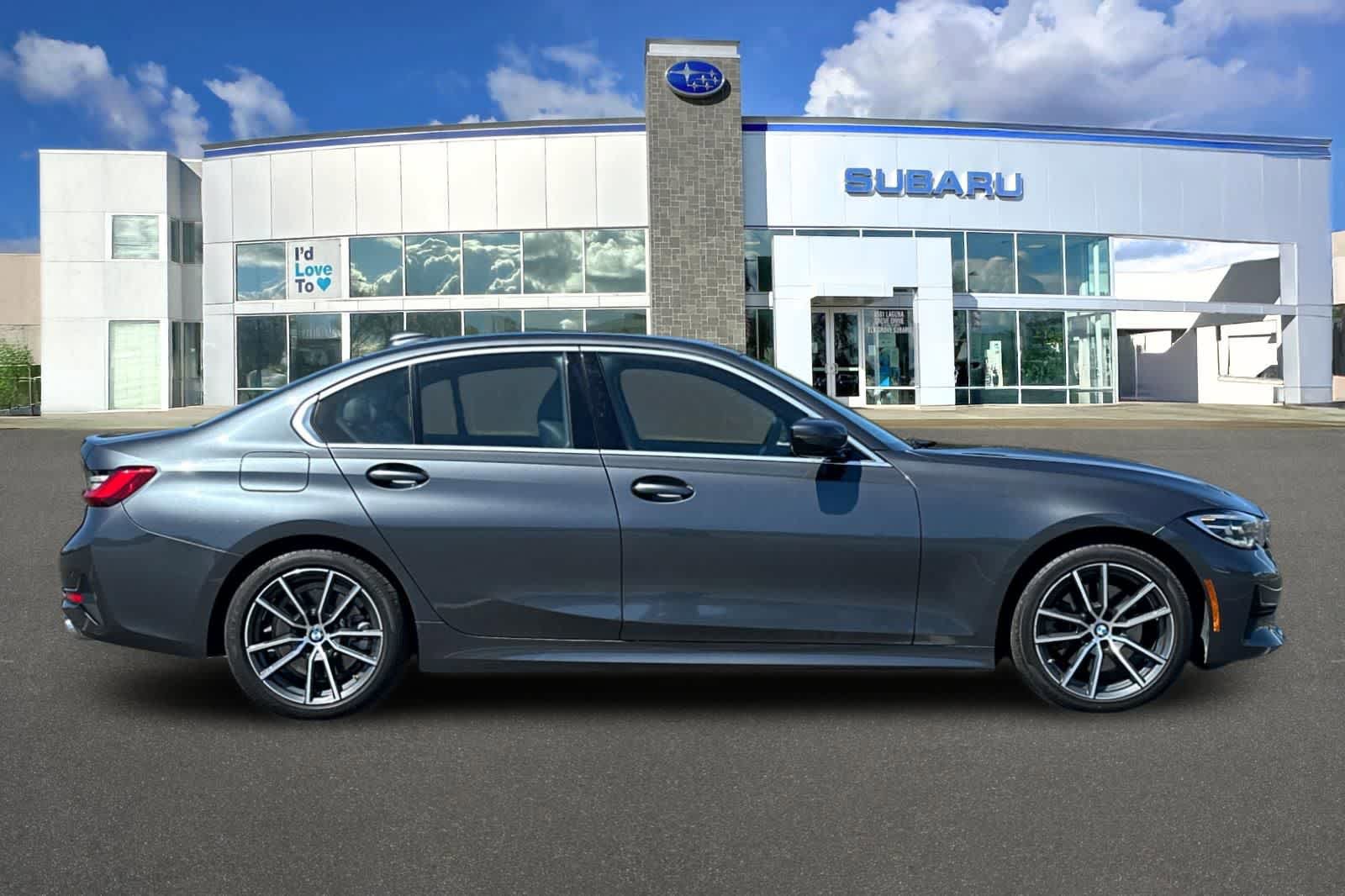 Used 2019 BMW 330i Sedan w/ Convenience Package RWD image 6