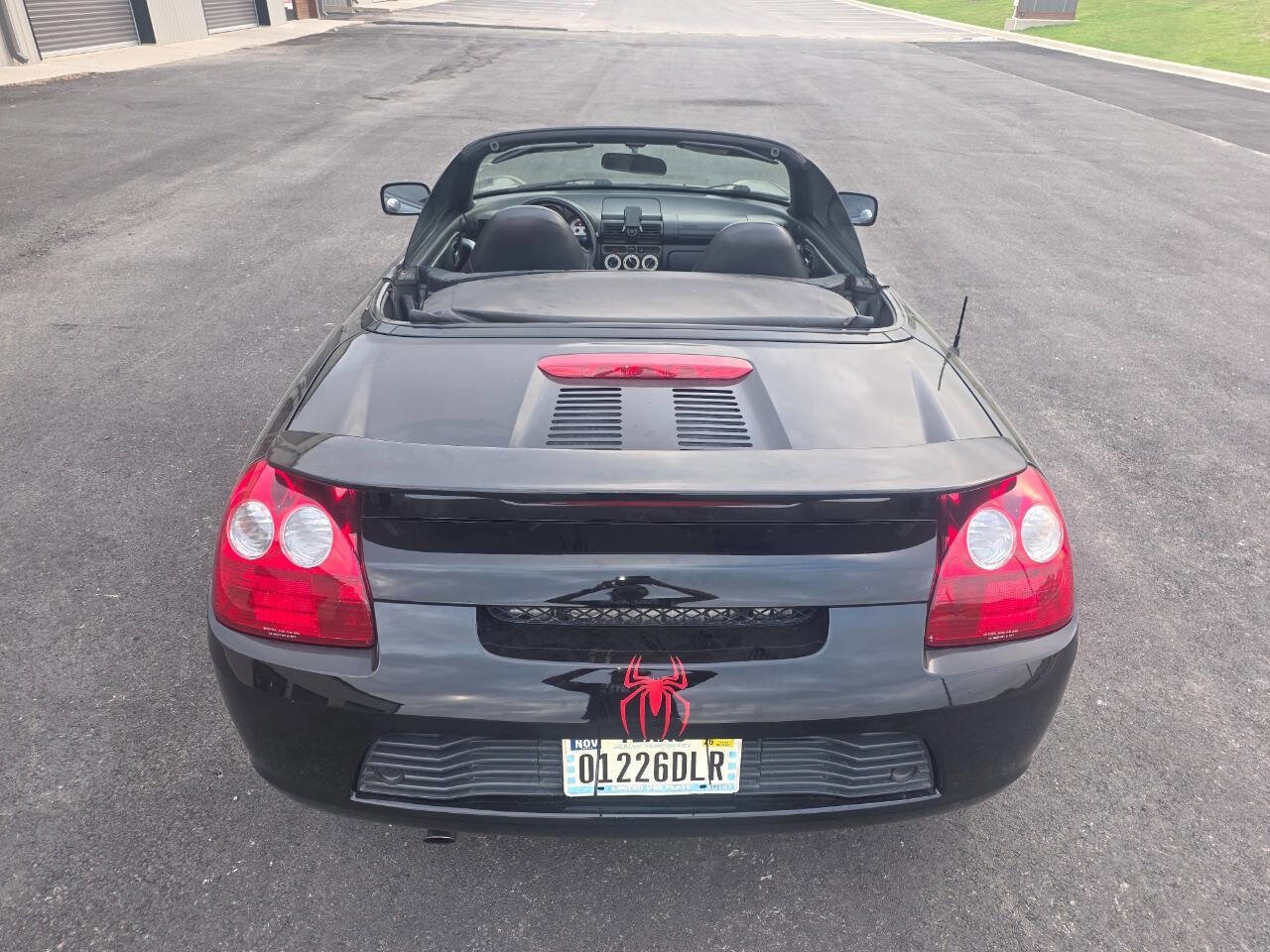 Used 2000 Toyota MR2 image 9