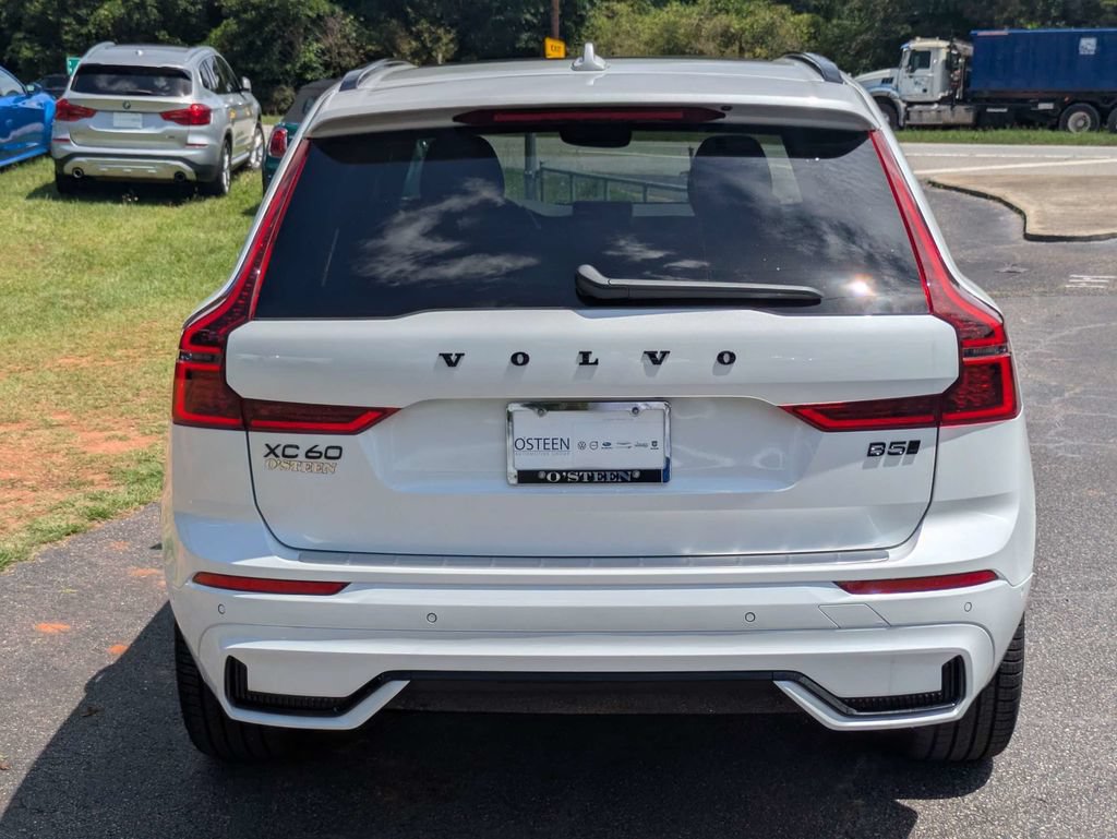 New 2026 Volvo XC60 B5 Ultra w/ Protection Package Premier AWD/4WD image 5