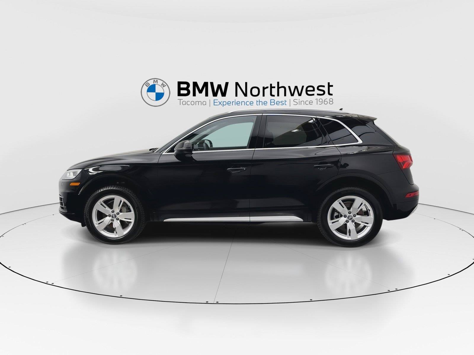 Used 2018 Audi Q5 2.0T Premium Plus w/ Premium Plus Package AWD/4WD image 11