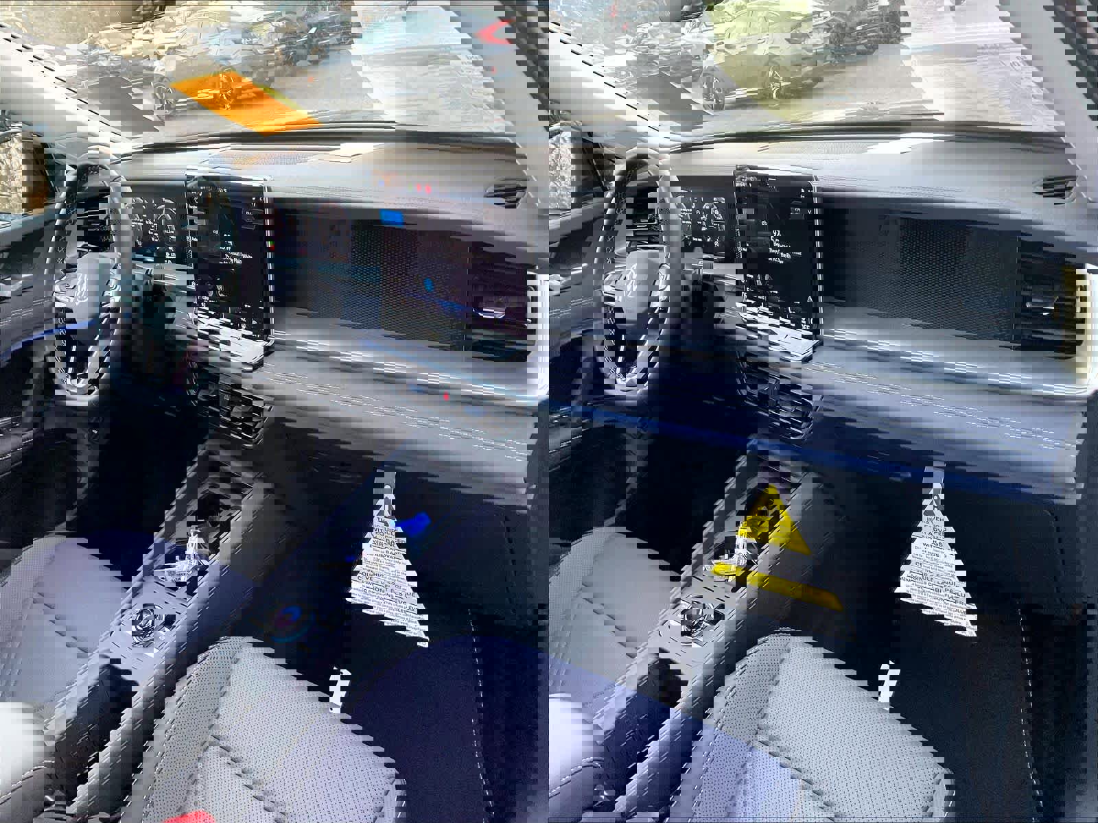 New 2026 Volkswagen Tiguan SE image 10