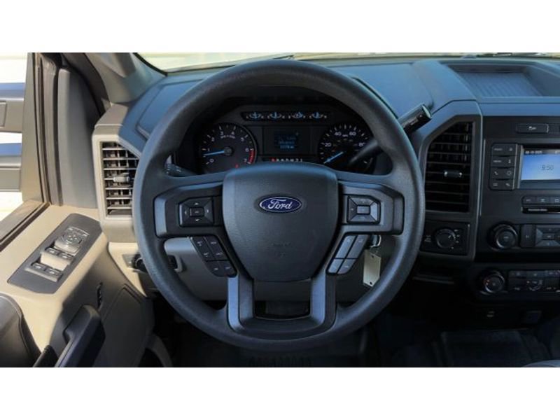 Used 2022 Ford F250 XL w/ Power Equipment Group image 29