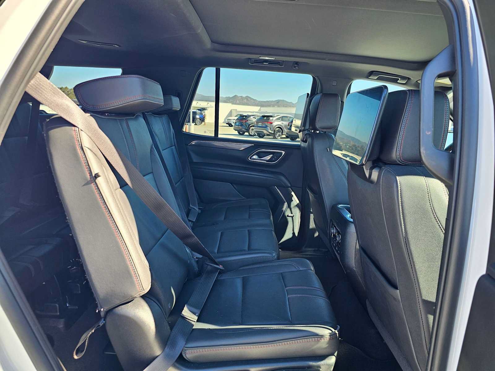 Used 2023 Chevrolet Tahoe RST w/ Luxury Package RWD image 12
