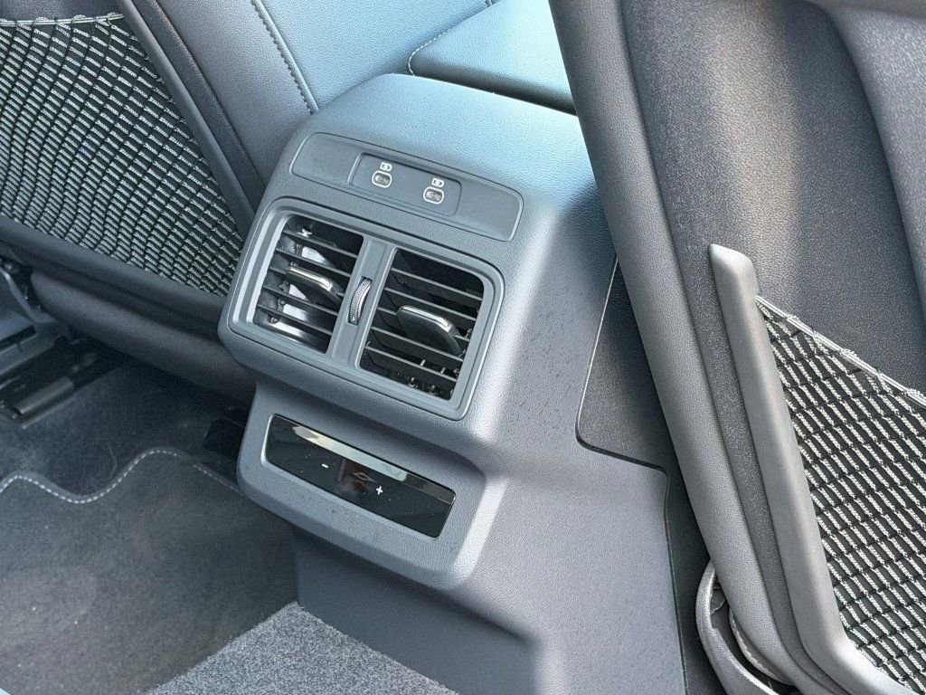 Certified 2025 Audi Q5 Premium Plus image 18