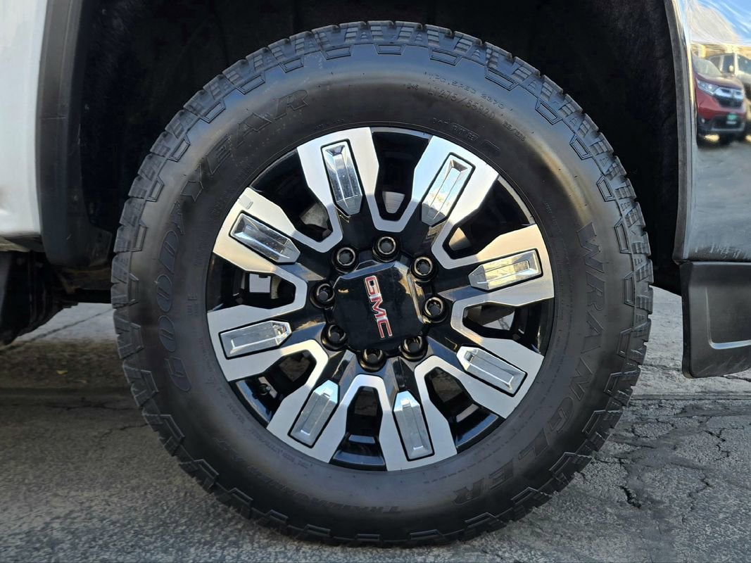 Used 2017 GMC Sierra 2500 SLT w/ Duramax Plus Package image 20