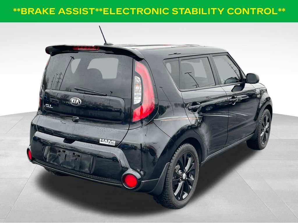 Used 2016 Kia Soul + image 7