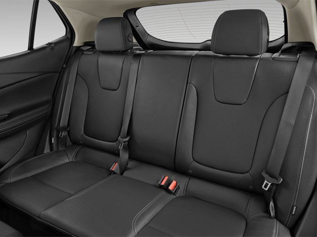 Used 2023 Buick Encore GX Essence w/ Experience Buick Package image 11