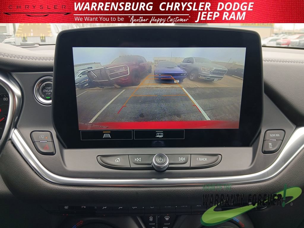 Used 2025 Chevrolet Blazer LT image 23