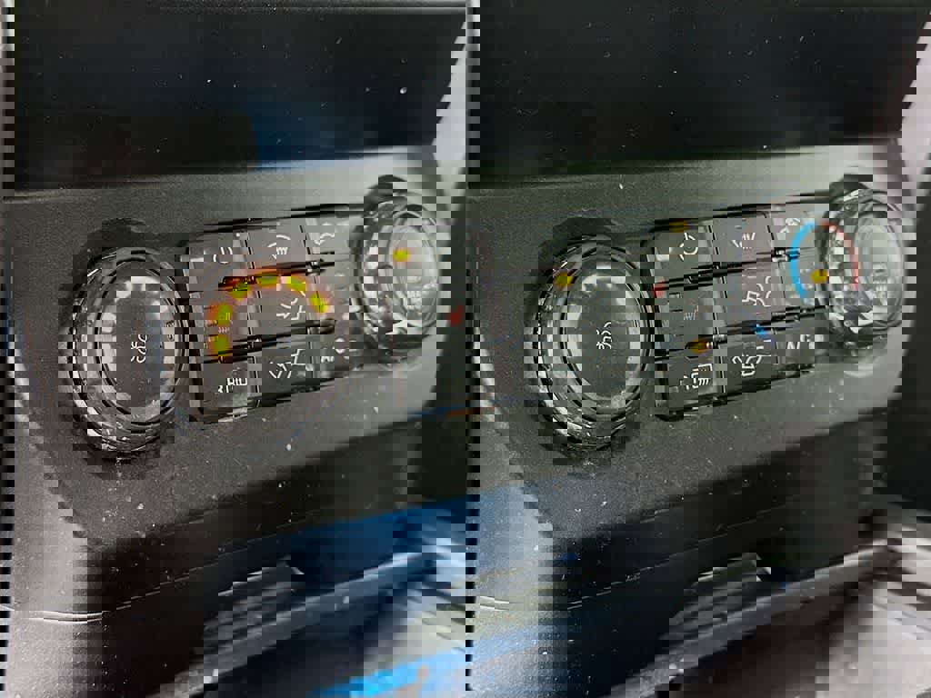 Certified 2019 Ford F150 XLT w/ Equipment Group 302A Luxury image 18