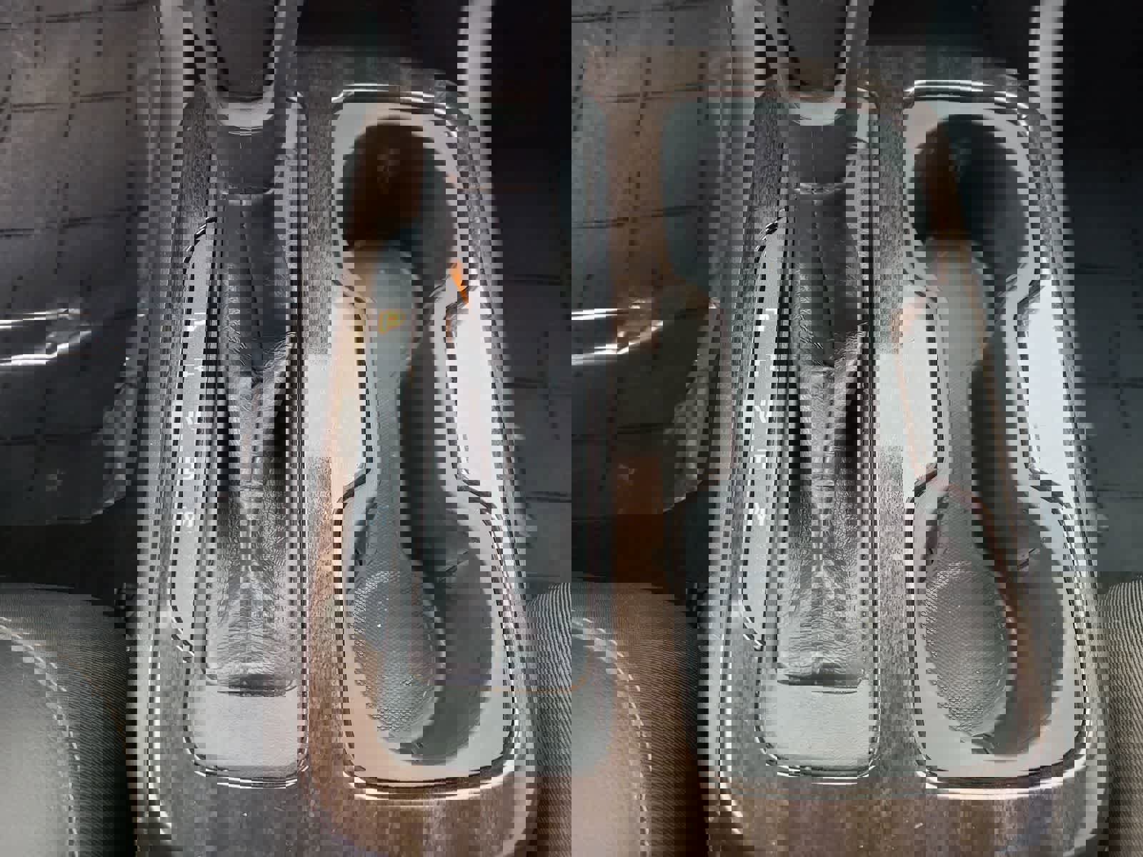 Used 2016 GMC Canyon SLT w/ Driver Alert Package image 25