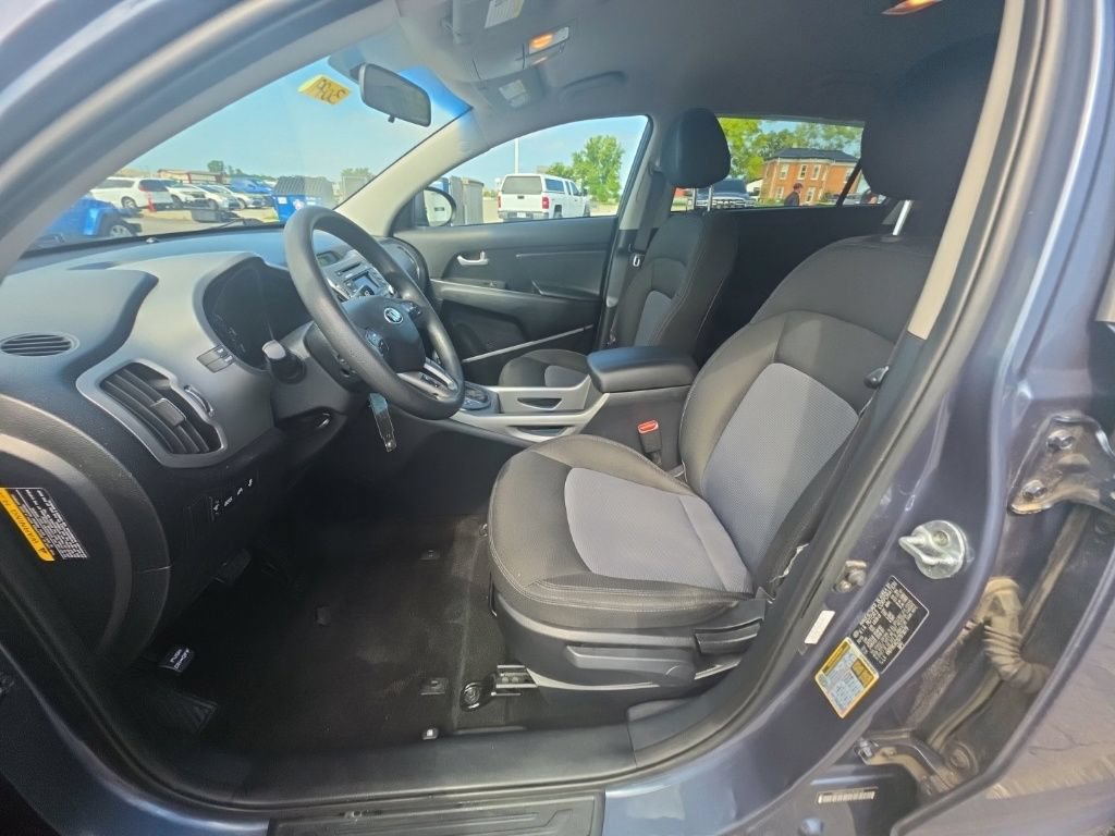 Used 2016 Kia Sportage LX AWD/4WD image 12