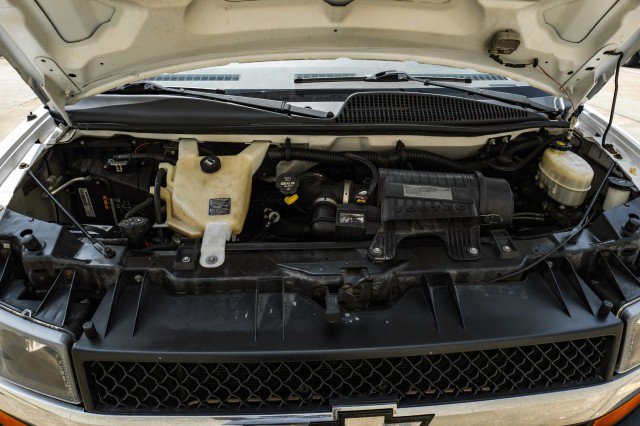 Used 2015 Chevrolet Express 2500 LT w/ LT Preferred Equipment Group RWD image 44