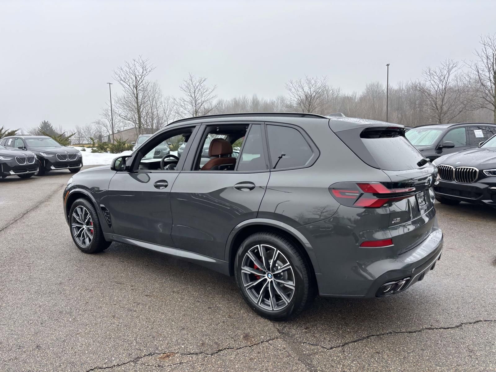 New 2026 BMW X5 M60i AWD/4WD image 5
