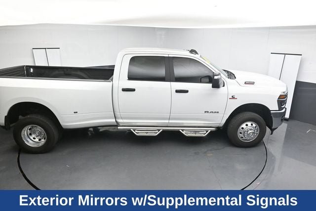 Used 2025 RAM 3500 Big Horn AWD/4WD image 26