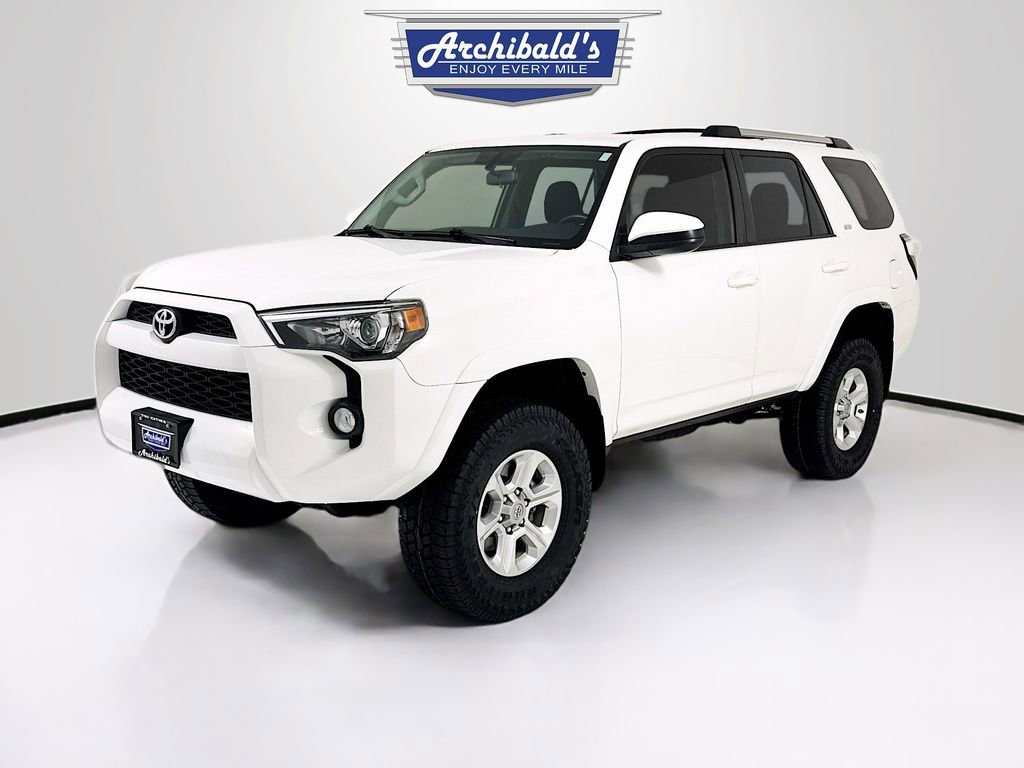 Used 2019 Toyota 4Runner SR5 image 3
