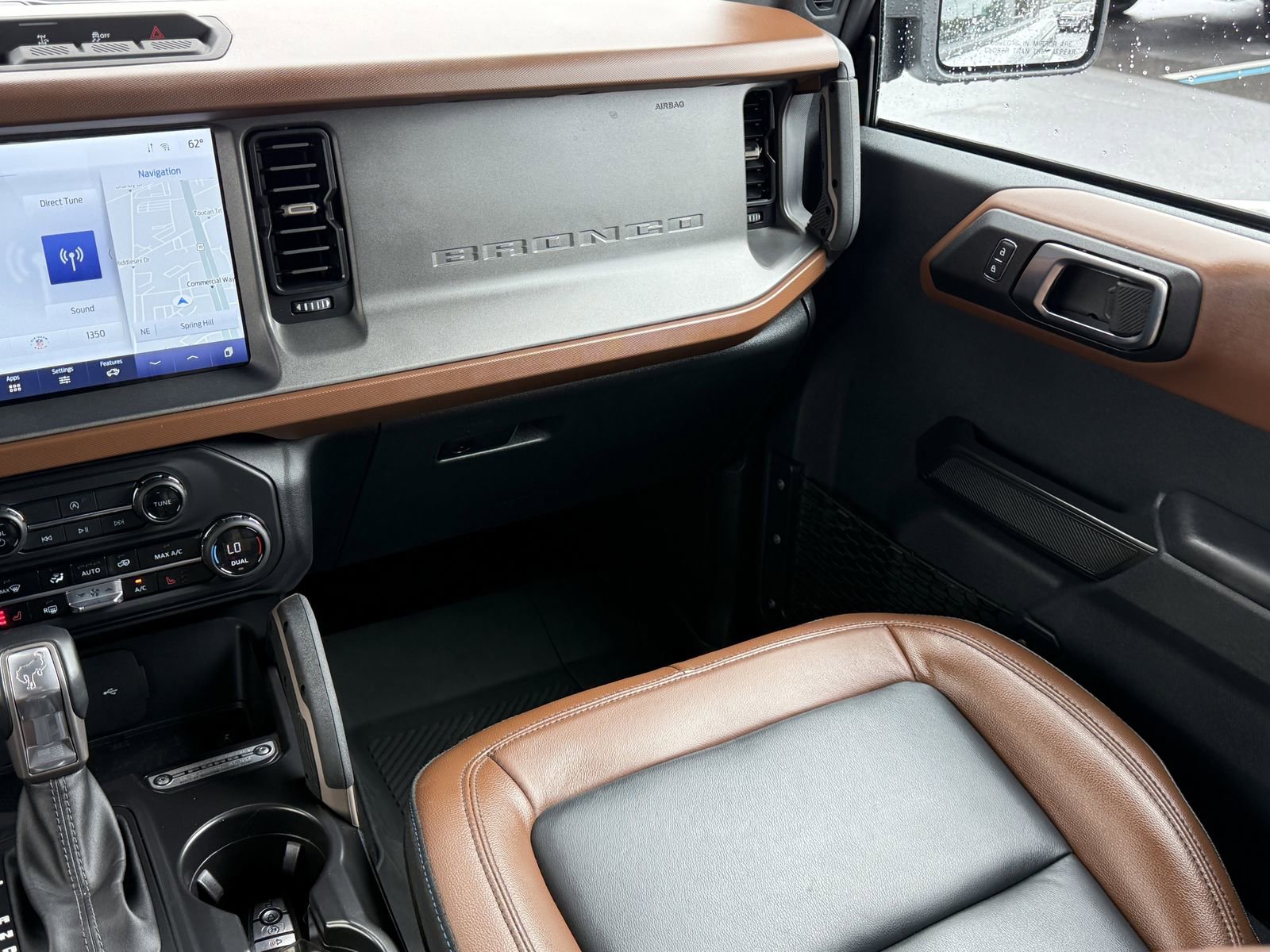 Certified 2024 Ford Bronco Outer Banks image 17