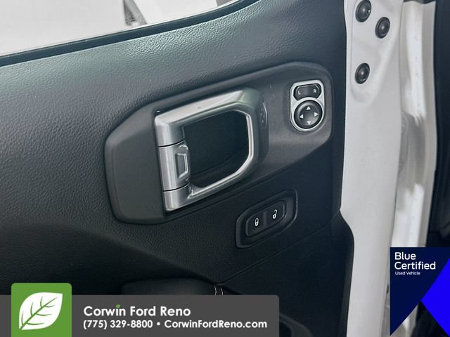 Used 2019 Jeep Wrangler Unlimited Sahara AWD/4WD image 21