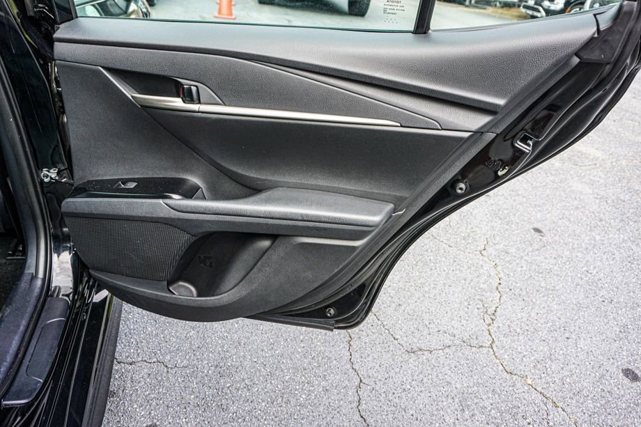 Used 2025 Toyota Camry SE image 51