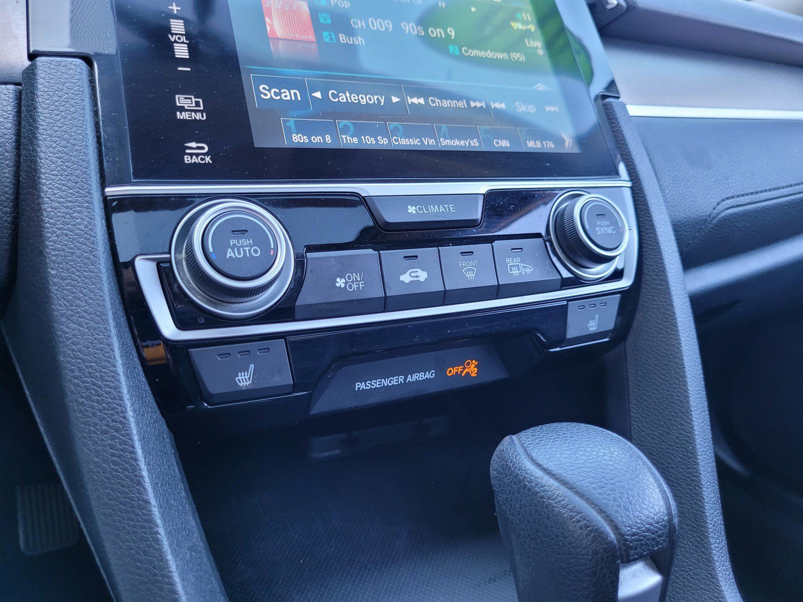 Used 2016 Honda Civic EX-T image 19