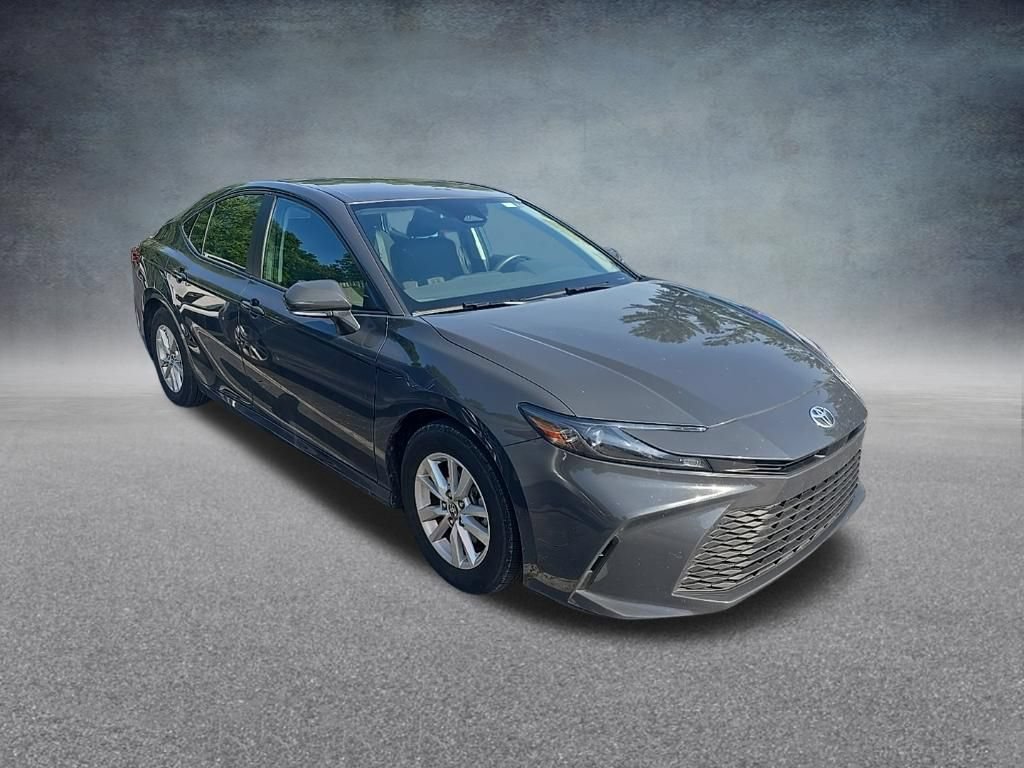 Used 2025 Toyota Camry LE FWD image 9