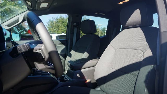 New 2025 GMC Canyon Elevation w/ Convenience Package image 19