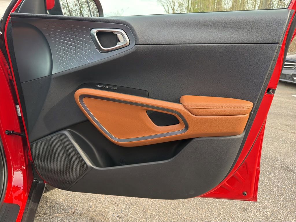 Certified 2024 Kia Soul EX w/ Option Group 015 image 31