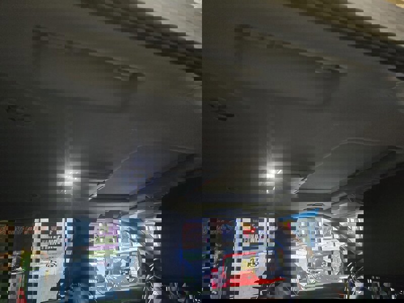 Used 2017 Cadillac Escalade ESV Premium Luxury image 20