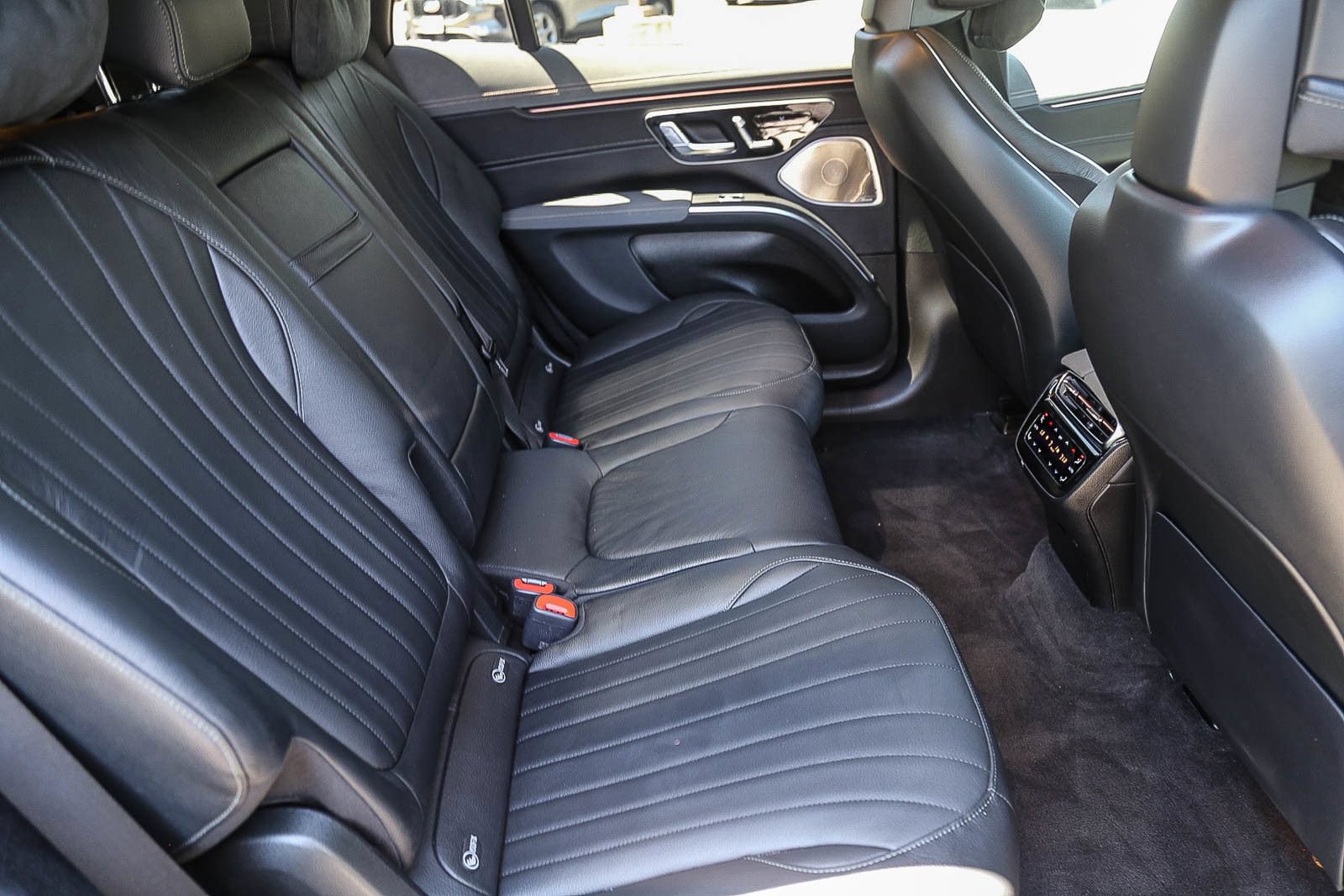 Certified 2023 Mercedes-Benz EQS 580 4MATIC SUV image 16