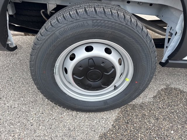 New 2026 Ford Transit 250 148 Medium Roof image 19