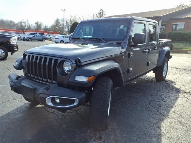 Used 2023 Jeep Gladiator Sport image 17