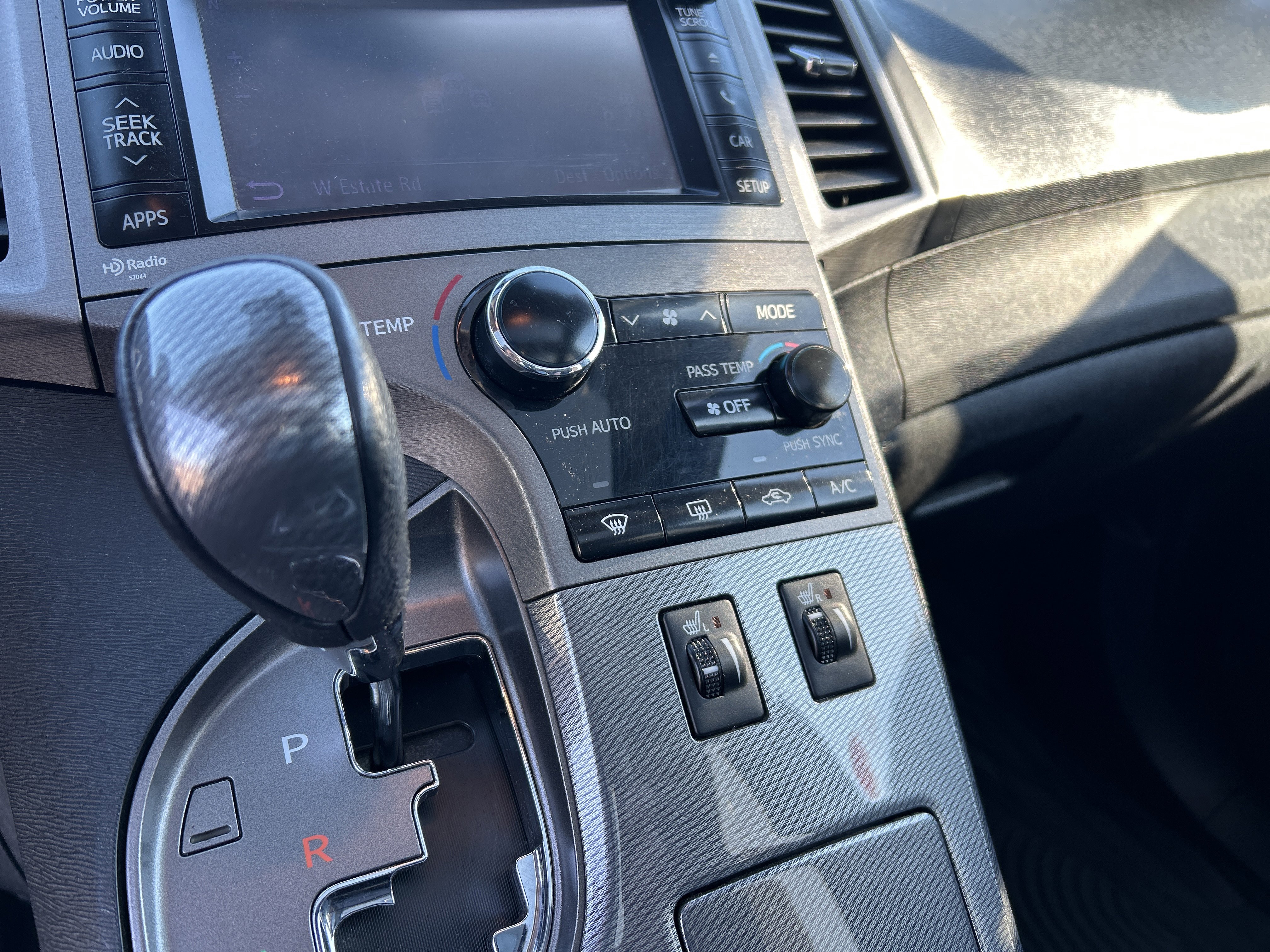 Used 2013 Toyota Venza LE AWD/4WD image 22