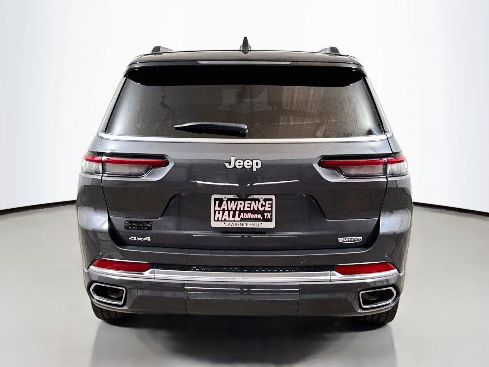 Used 2025 Jeep Grand Cherokee L Summit AWD/4WD image 5