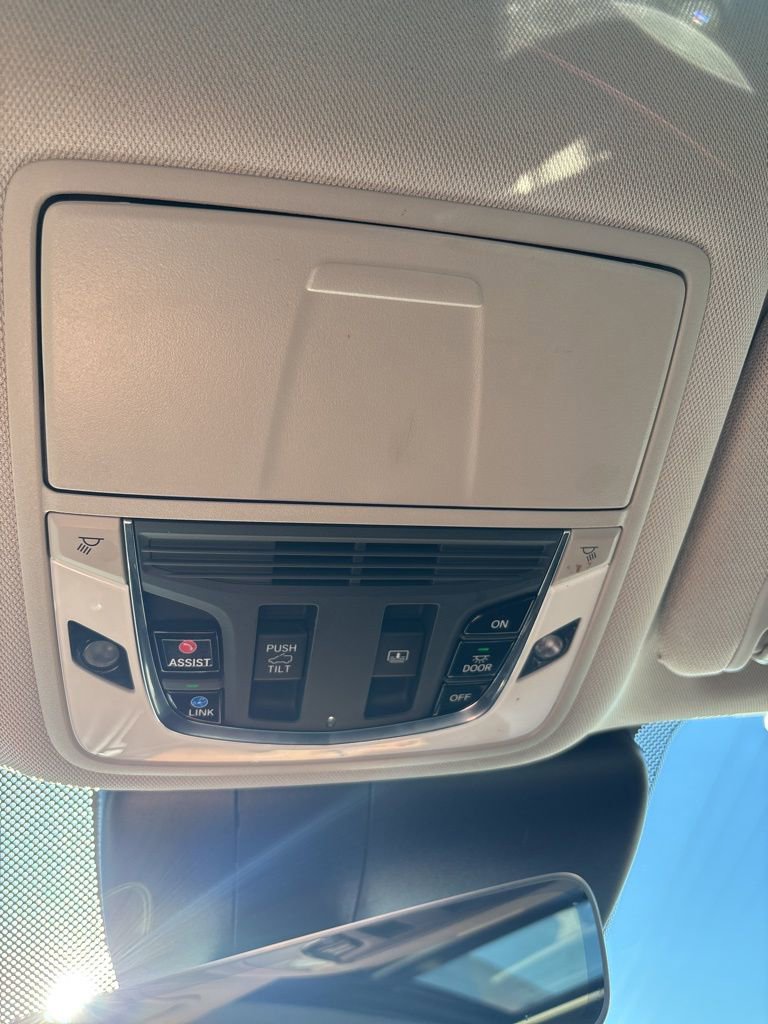 Used 2020 Acura RDX w/ Technology Package image 22