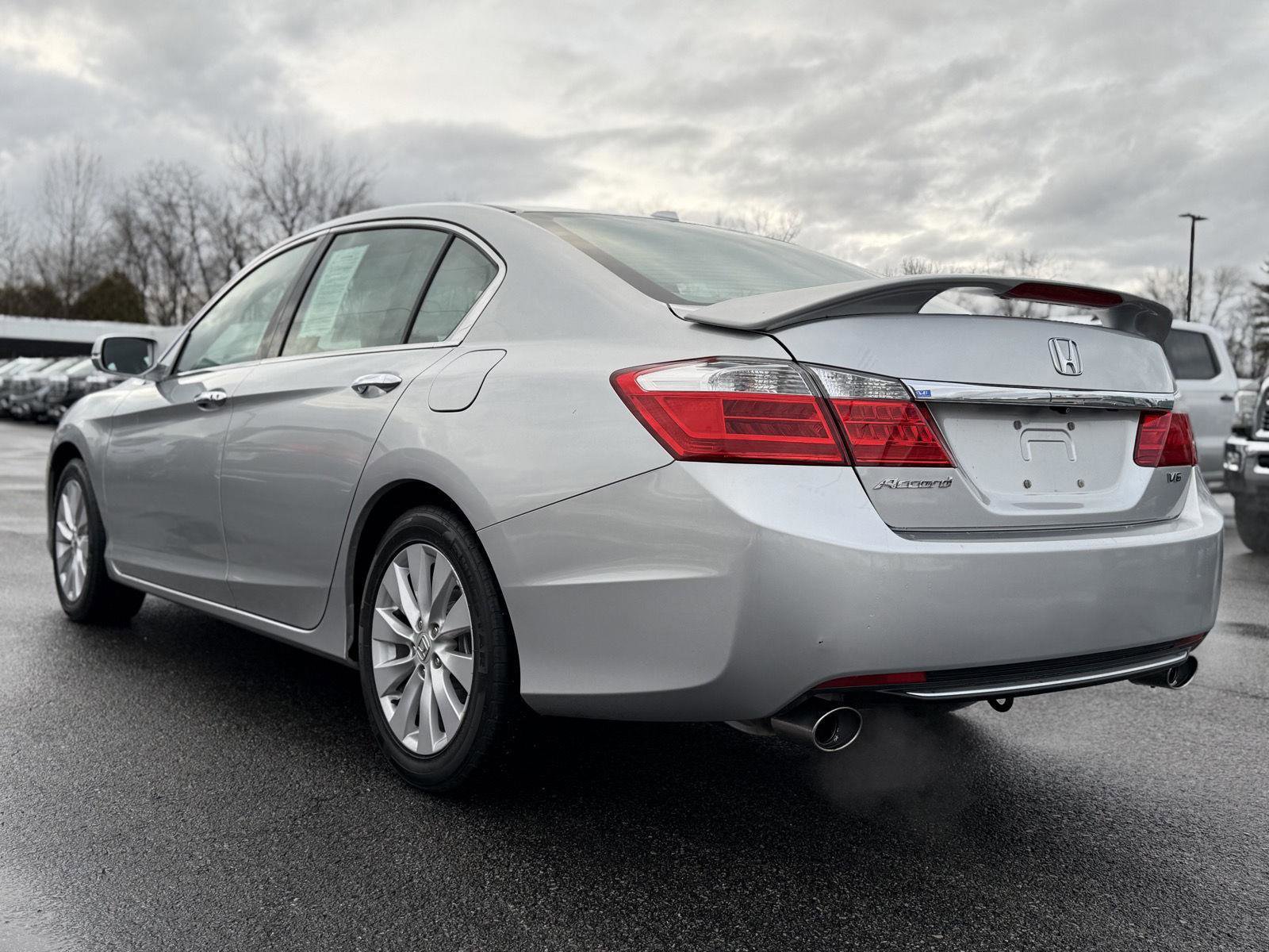 Used 2015 Honda Accord EX-L image 7