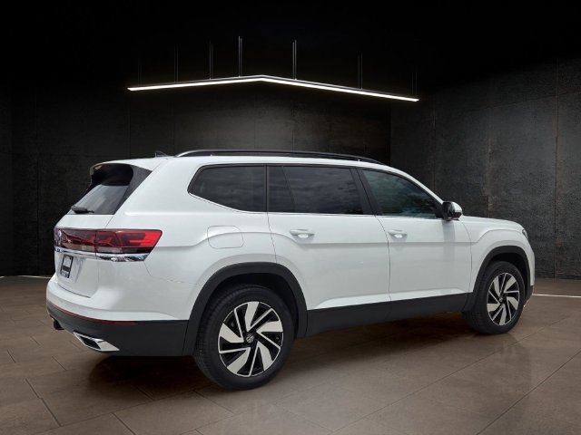 Used 2026 Volkswagen Atlas SE FWD image 7