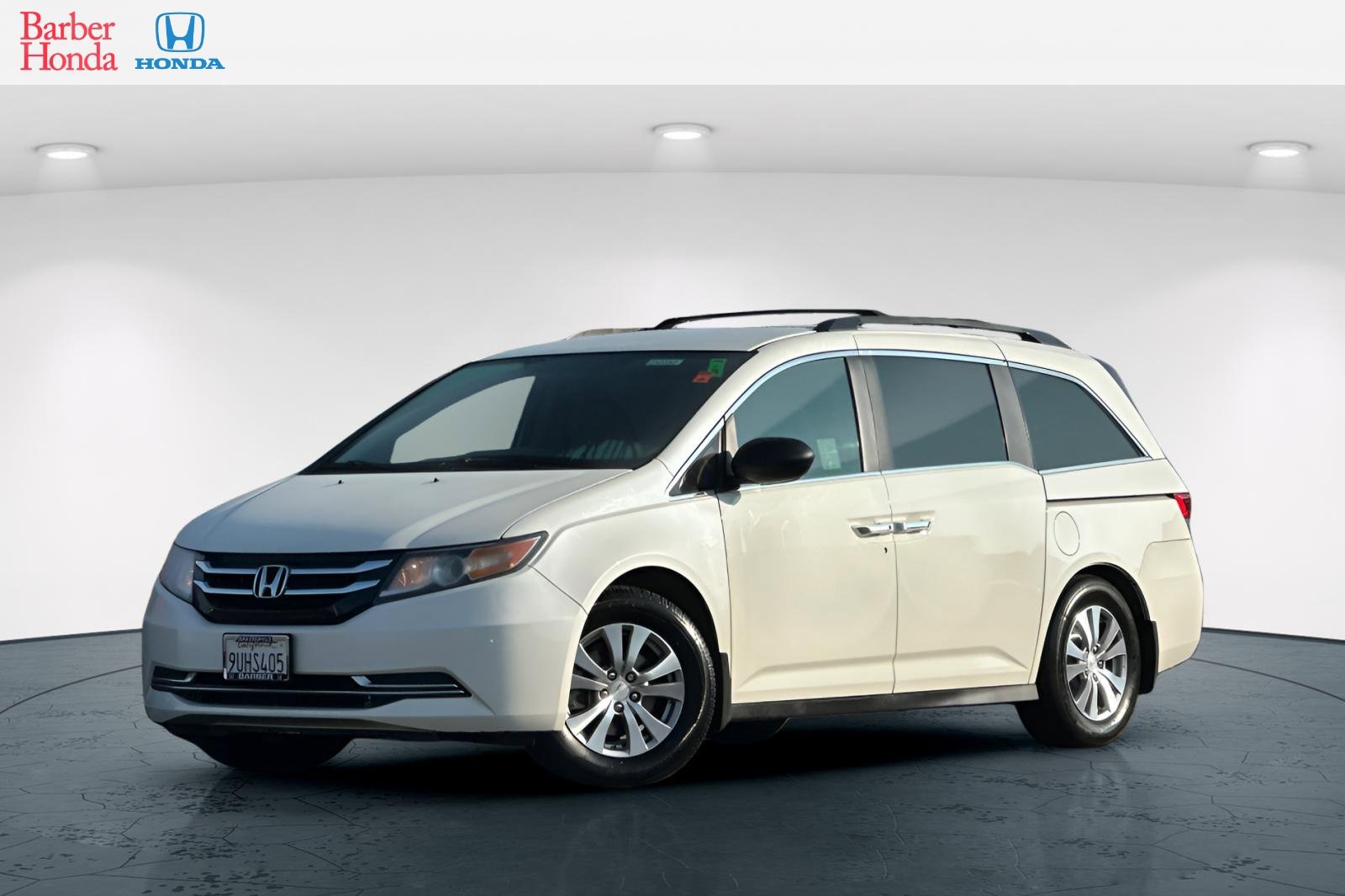 Used 2016 Honda Odyssey SE image 1