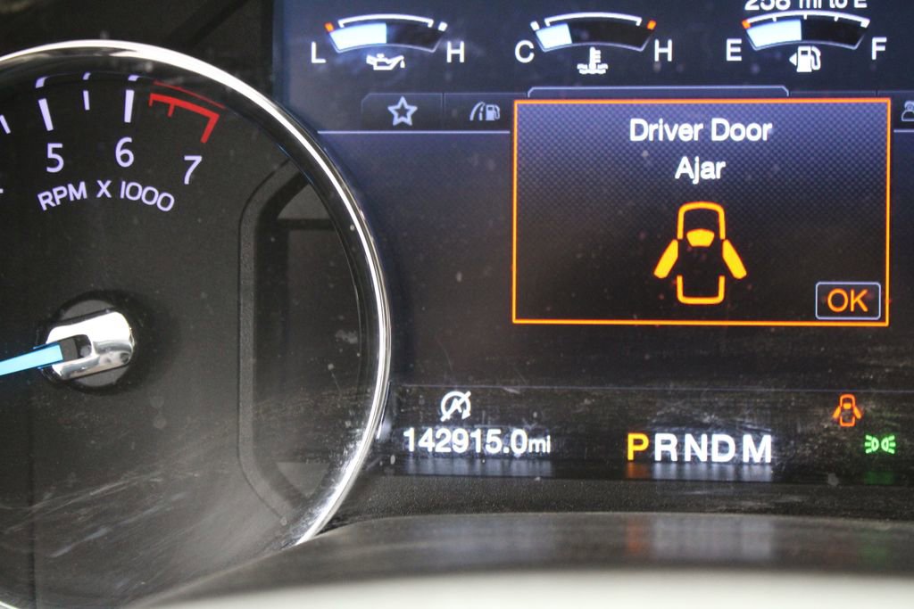Used 2019 Ford Expedition Max Limited image 17