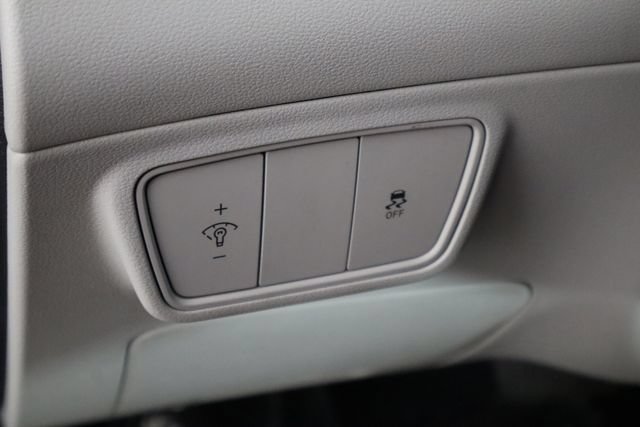 Used 2022 Hyundai Tucson SEL FWD image 22