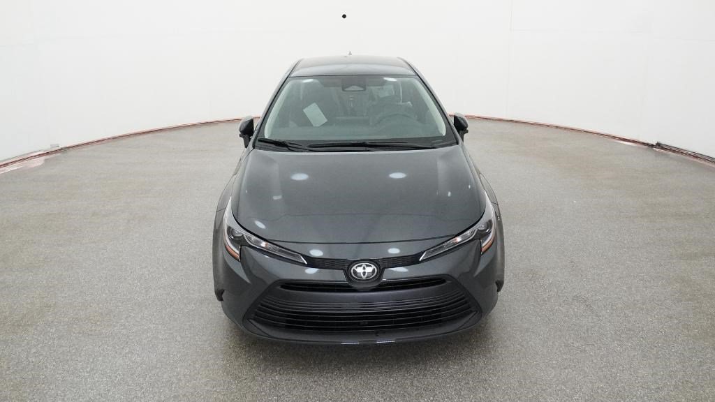 Used 2026 Toyota Corolla LE FWD image 2
