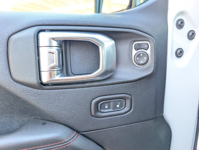 Used 2018 Jeep Wrangler Unlimited Rubicon AWD/4WD image 21