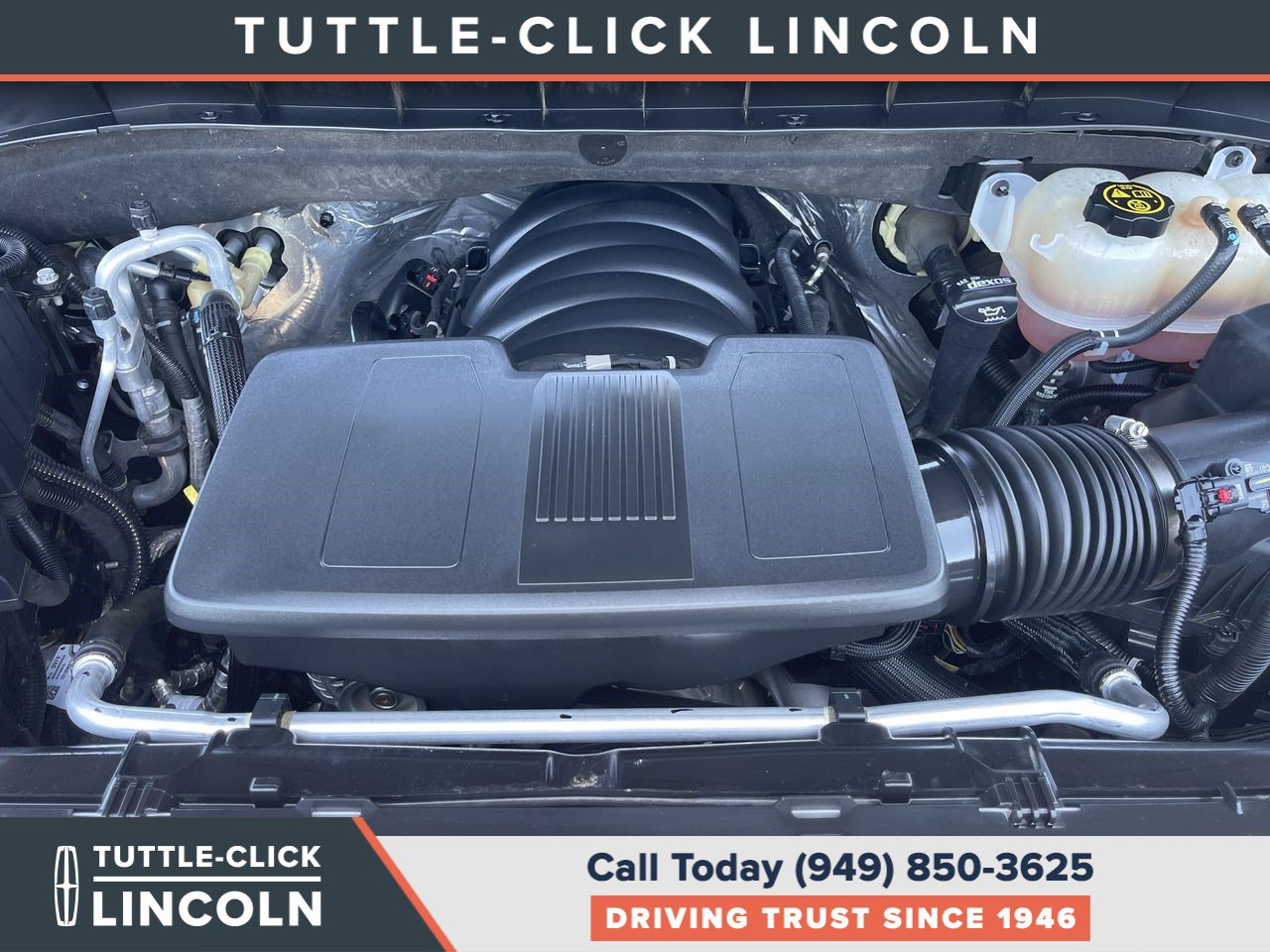 Used 2021 Chevrolet Tahoe Z71 AWD/4WD image 32