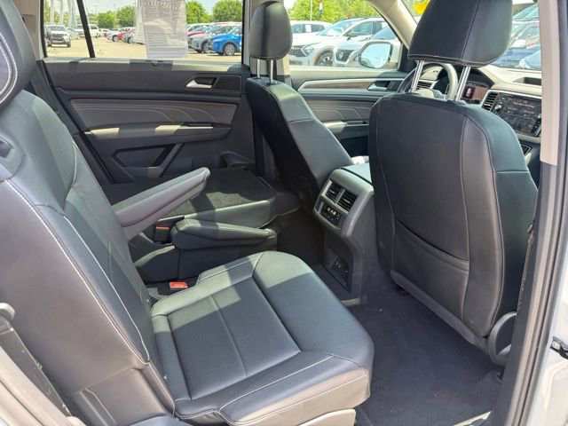 Used 2023 Volkswagen Atlas SEL AWD/4WD image 17