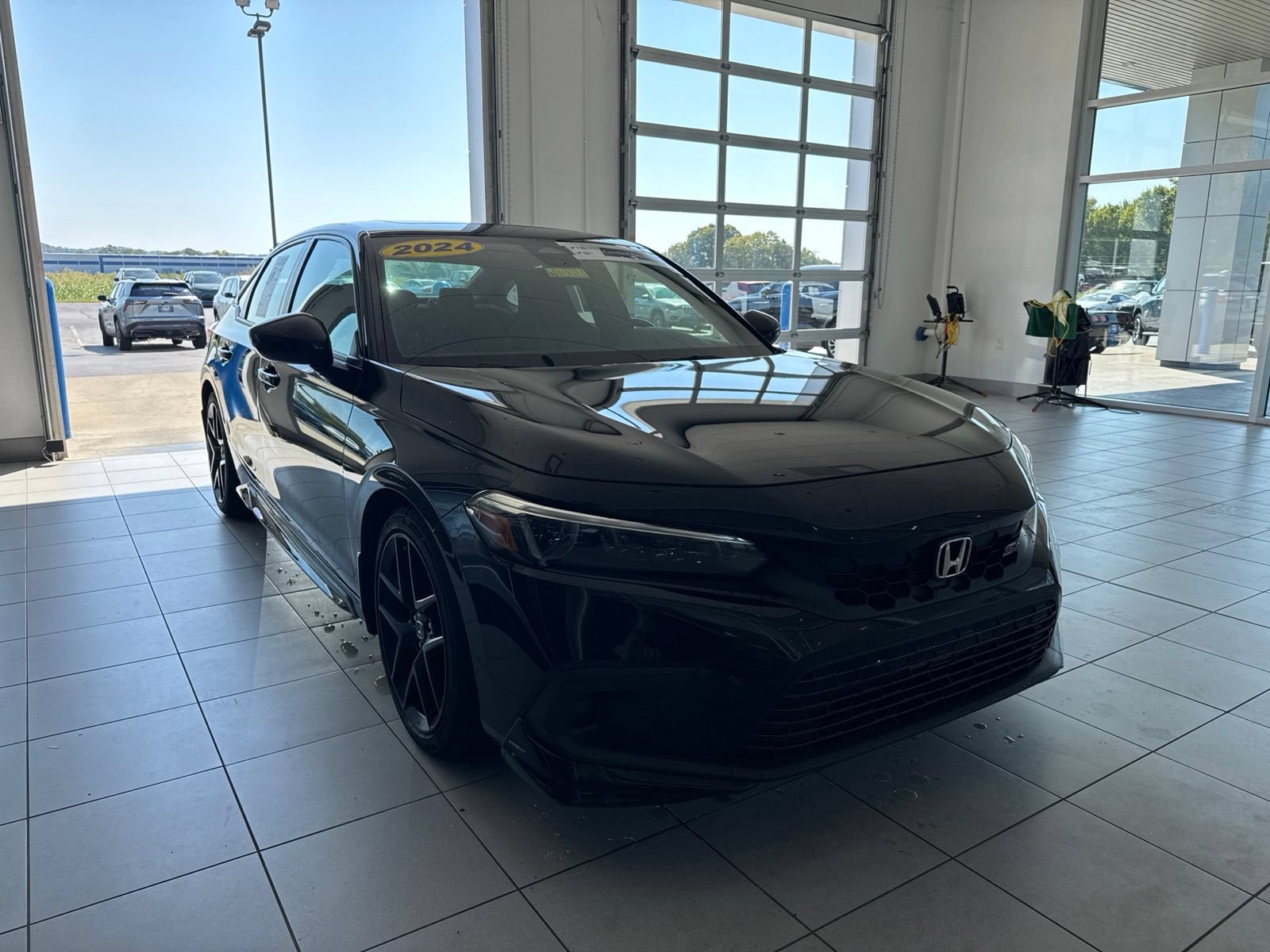 Used 2024 Honda Civic Si image 3