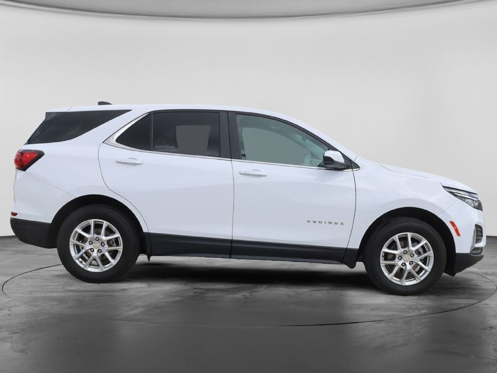 Used 2024 Chevrolet Equinox LT AWD/4WD image 10