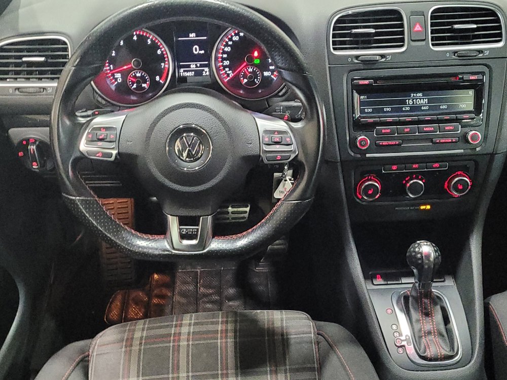 Used 2014 Volkswagen GTI Wolfsburg Edition image 22