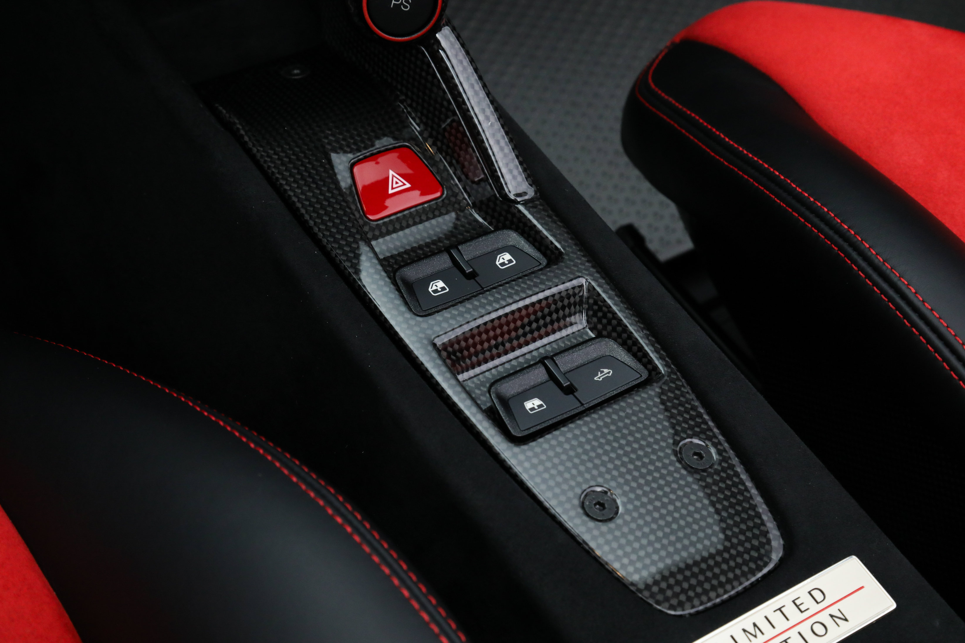 Certified 2015 Ferrari 458 Speciale A RWD image 41
